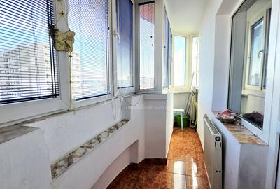 Apartament cu 3 camere decomandat, mobilat în 13 Septembrie - 43