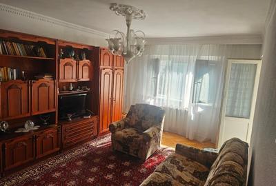 Apartament cu 2 camere decomandat în Gara