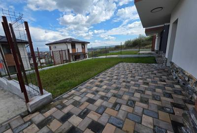 Casă cu 3 camere în Valea Adâncă - 6