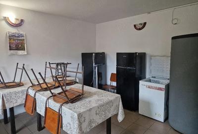 Casă cu 10 camere cu Teren 300 Mp în Central - 6