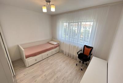 Apartament cu 2 camere decomandat în Girocului - 2