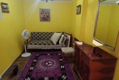 Casă cu 4 camere cu Teren 100 Mp în Pârneava