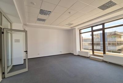 Birou, de 230 mp, în Ultracentral - 7