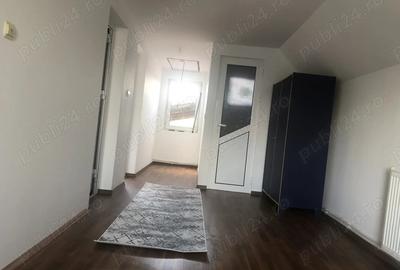Casă cu 3 camere cu Teren 1500 Mp în Central
