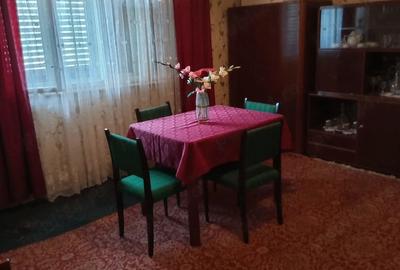 Casă cu 3 camere cu Teren 3000 Mp în Vale