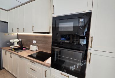 Apartament cu 2 camere decomandat, mobilat în Tomis Plus - 13