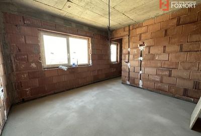Duplex cu 4 camere cu Teren 250 Mp în Bucovăț (Remetea Mare) - 12