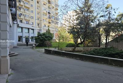 Spațiu comercial, de 303 mp, în P-ța Unirii - 2