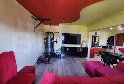Apartament cu 2 camere decomandat în Lipovei - 2