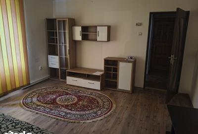 Apartament cu 2 camere în Central - 1