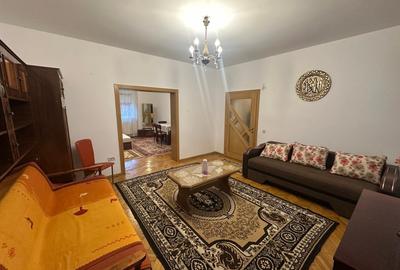 Apartament cu 3 camere, mobilat în Florilor - 12