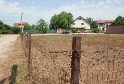 Teren de 412 mp, în Mogoșoaia - 2