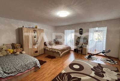 Apartament cu 4 camere decomandat, mobilat în Ultracentral - 2