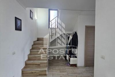 Casă individuală cu 4 camere cu Canalizare în Utvin - 12