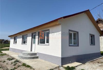 Casă individuală cu 3 camere cu Teren 550 Mp în Gălbinași