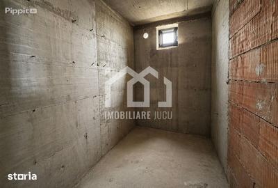 Casă cu 4 camere cu Teren 600 Mp în Central