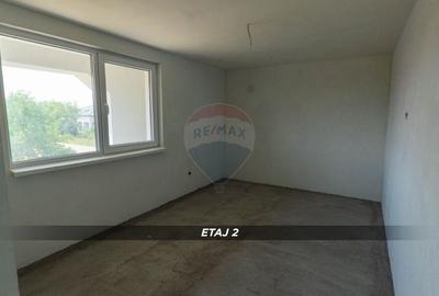 Casă individuală cu 5 camere cu Teren 600 Mp în Mireșu Mare - 4