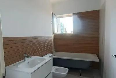 Apartament cu 4 camere decomandat în Central - 12