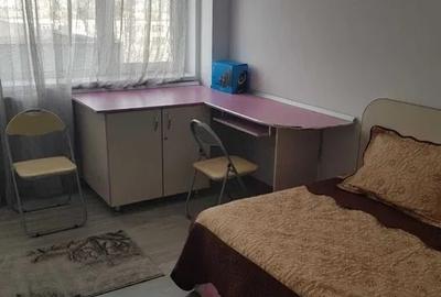 Garsonieră decomandată, mobilată în Nicolina - 1