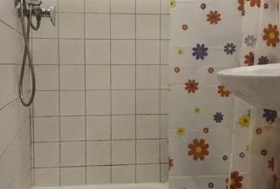 Garsonieră semidecomandată în Titan