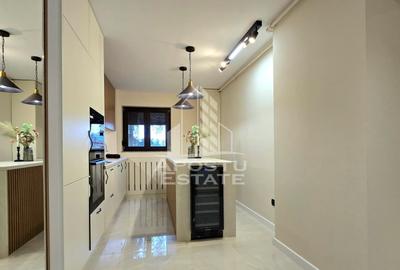 Apartament cu 3 camere semidecomandat, mobilat în Aurel Vlaicu