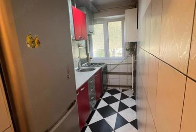 Apartament cu 4 camere semidecomandat în Dacia - 5