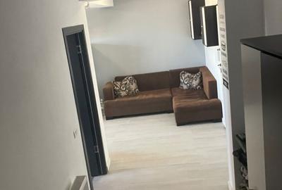 Apartament cu 3 camere în Central - 1