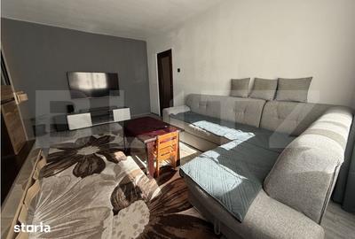 Apartament cu 3 camere în Micro 16