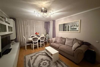 Apartament cu 3 camere decomandat, mobilat în Lipovei