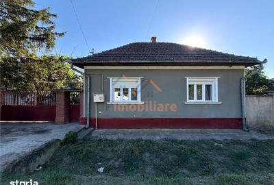 Casă cu 4 camere cu Teren 620 Mp în Borș - 4
