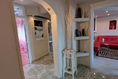 Apartament cu 4 camere decomandat, mobilat în Doamna Ghica