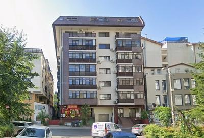 Apartament cu 2 camere semidecomandat în Timpuri Noi