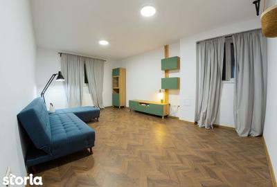 Apartament cu 2 camere decomandat în Schei