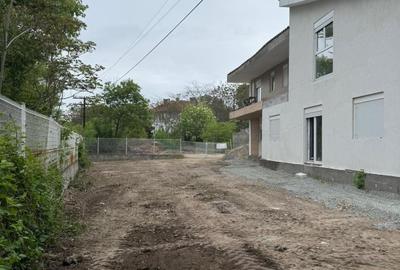 Casă cu 7 camere cu Canalizare în Central - 5