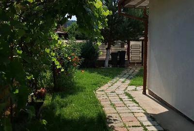 Casă cu 4 camere cu Teren 600 Mp în Găvana - 2