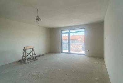 Apartament cu 3 camere decomandat în Burdea - 7