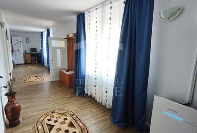 Casă cu 5 camere cu Teren 800 Mp în Central - 3