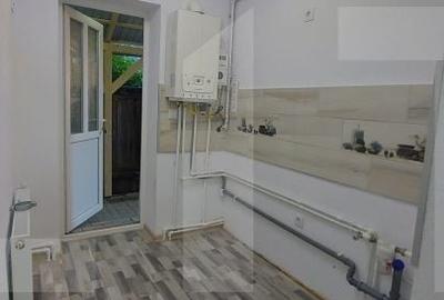 Apartament cu 3 camere decomandat în Sânzieni - 3