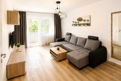 Apartament cu 2 camere decomandat în Est