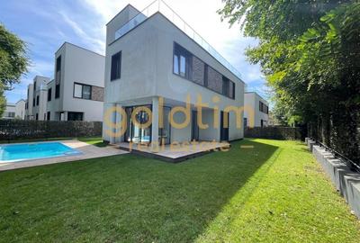 Casă individuală cu 5 camere cu Canalizare în Pipera