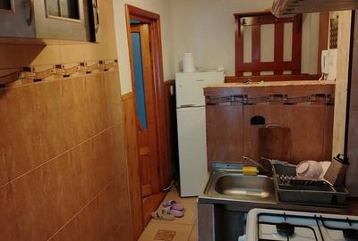 Apartament cu 2 camere semidecomandat în Obor