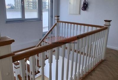 Apartament cu 4 camere în Central