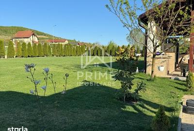 Casă cu 4 camere cu Teren 2000 Mp în Ciugud