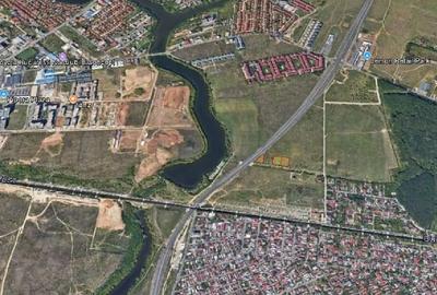 Teren intravilan de 5100 mp, în Nord