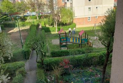 Apartament cu 2 camere decomandat în Drumul Carului - 1