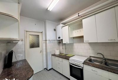 Apartament cu 4 camere în Central - 16