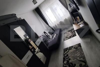 Apartament cu 3 camere semidecomandat, mobilat în 9 Mai