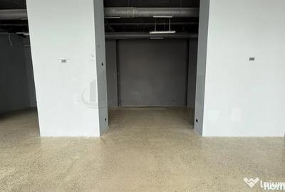 Spațiu comercial, de 265 mp, în Petricani