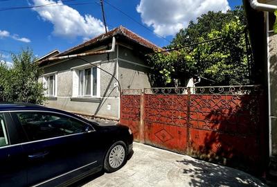 Casă individuală cu 3 camere cu Canalizare în Tinca - 1