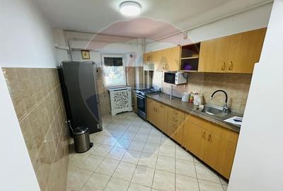 Apartament cu 3 camere decomandat, mobilat în Central - 3